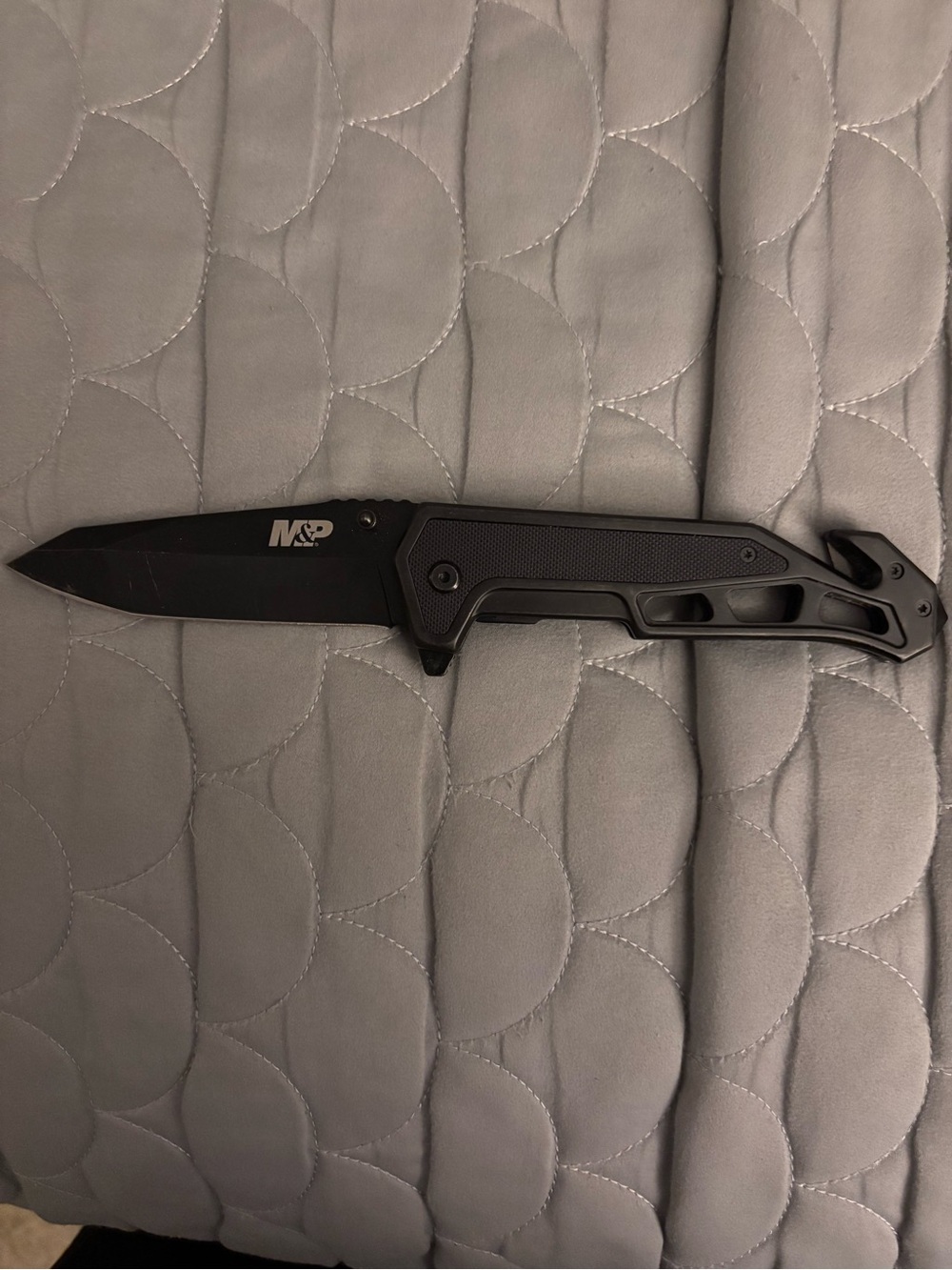 Black Tactical Folding Knife Smith and Wesson M&P